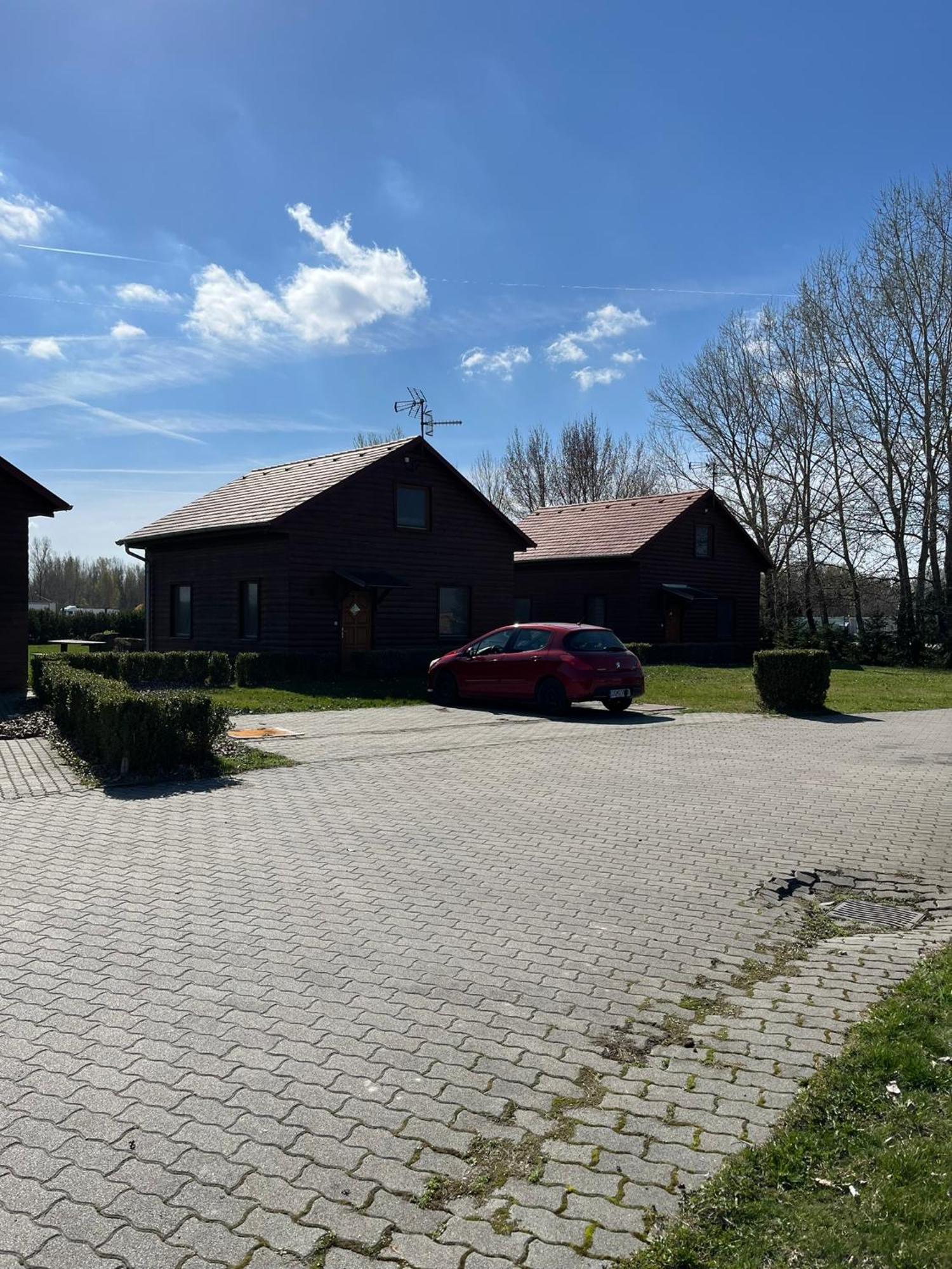 Nimrod Apartman Gabcikovo Exterior foto